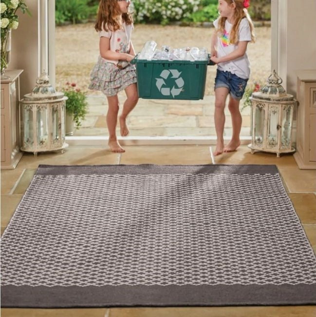 Trellis Rug Warm Grey