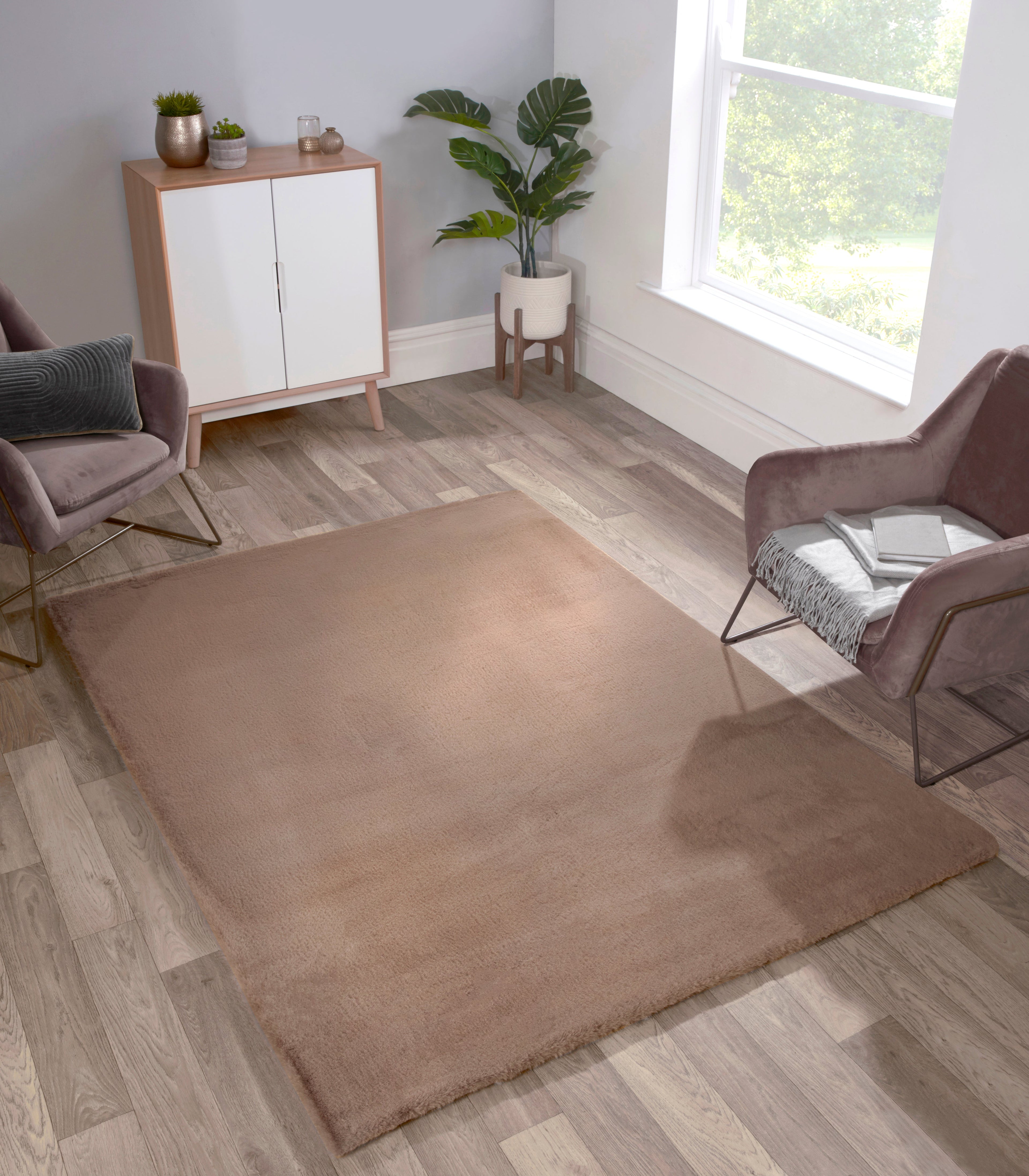 LUXE FAUX FUR RUG PLAIN MINK
